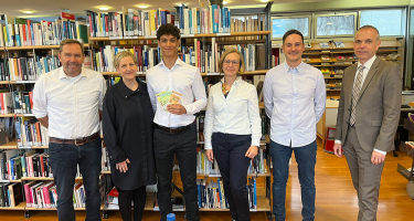 Bild von: 
			  ÖNB-Stipendium an Karim Rehman aus der 5adb    