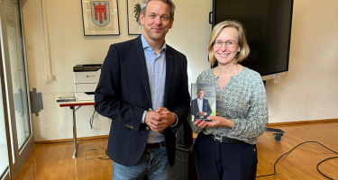 Bild von: 
			  Martin Thür zu Gast an der HAK Bregenz    